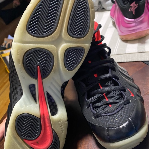 2014 Air foamposite pro Yeezy used but and very good condition no box  size 10 - Picture 5 of 5